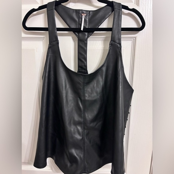 Free People, NWOT, Encore Tank, Large in Black - Picture 6 of 8